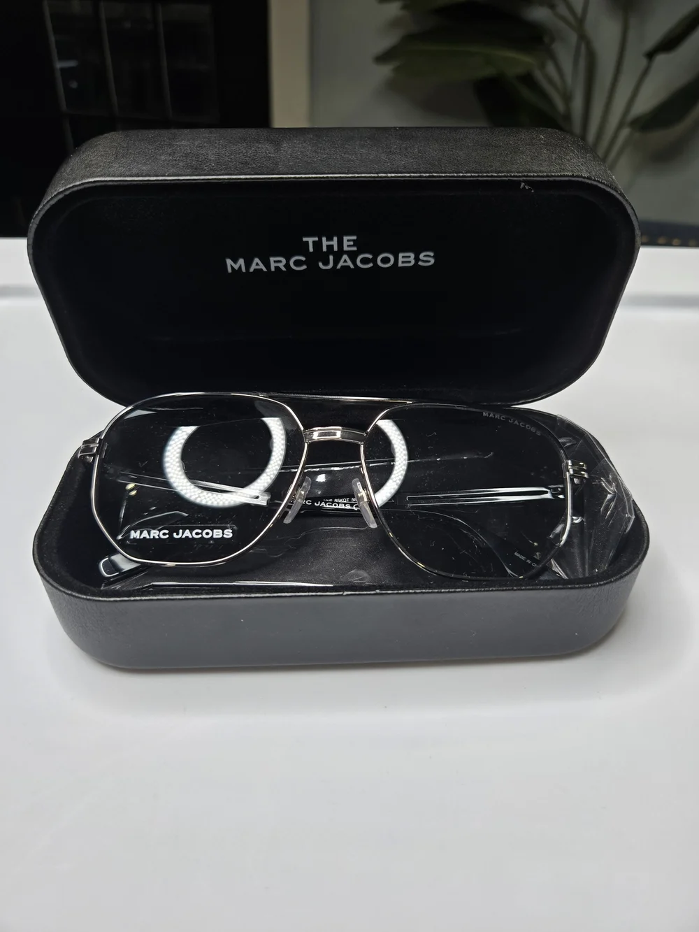 Marc Jacobs Silver Metal Aviator Sunglasses with Black Lenses